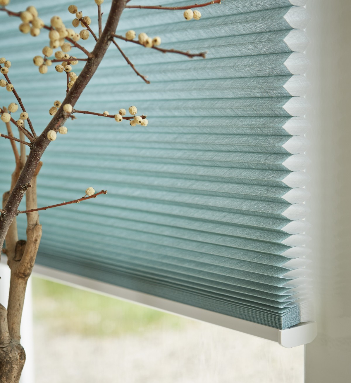 Luxaflex 64mm Opaque Duette Blind Luxaflex 64mm Opaque Duette Blind